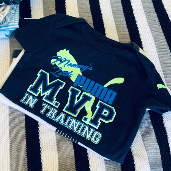 💰LOT OF 15 Onesies! 💰 - Picture 5 of 6